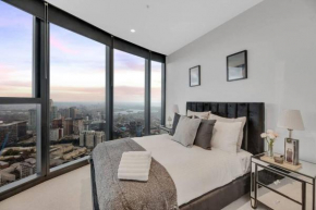 Ocean View 2BR Oasis with Resort Style Living Melbourne